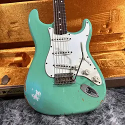 FENDER CUSTOM SHOP 1962 STRATOCASTER HEAVY RELIC SEA FOAM GREEN 2009 USED