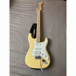 FENDER STRATOCASTER NO.LG1192