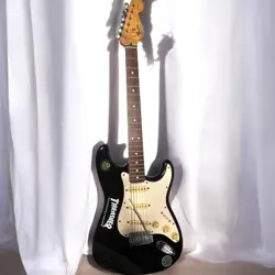 FENDER SQUIER STRATOCASTER BLACK ELECTRIC GUITAR WITH SOFT CASE & CABLE