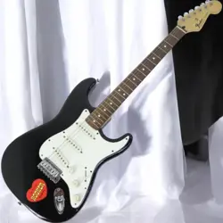 FENDER MEXICO STRATOCASTER ELECTRIC GUITAR BLACK - HIGH QUALITY, USED