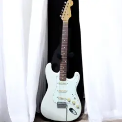 STRATOCASTER 2006-2008 ELECTRIC