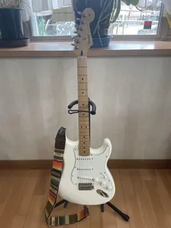 INCLUDES CASE ACCESSORIES