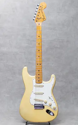 FENDER STRATOCASTER OLYMPIC WHITE   1974