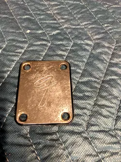 FENDER 1978 PRECISION BASS NECK PLATE CHROME