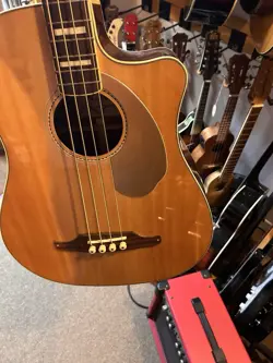 FENDER KINGMAN ACOUSTIC ELECTRIC BASS GUITAR