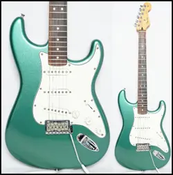 USED 2019 FENDER MEXICO LIMITED PLAYER STRATOCASTER OCEAN TURQUOISE 3.6KG W/GB