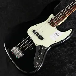 BLACK S/N JS24024923