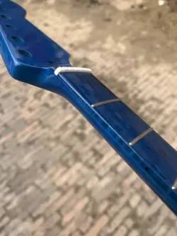 BLUE HANDLE 22FRETS FLAME MAPLE ELECTRIC GUITAR NECK GLOSS FENDER STRAT REPLACES