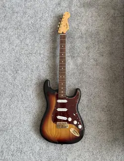 FENDER MEXICO DELUXE PLAYER STRATOCASTER NO.MG882