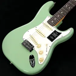 STRATOCASTER BIRCH GREEN:3.59KG