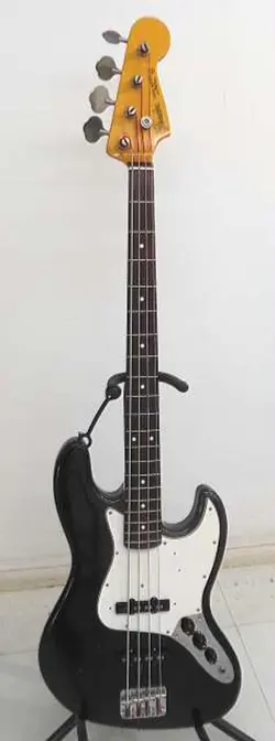 FENDER JB-STD JB-62 ELECTRIC BASS GUITAR WITH SOFT CASE - USED