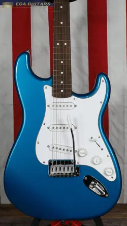 FENDER STANDARD STRATOCASTER - AQUA MARINE METALLIC