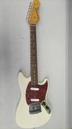 FENDER JAPAN MG65 ELECTRIC GUITAR - USED, EXCELLENT CONDITION