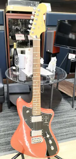 FENDER PLAYER PLUS METEORA ELECTRIC GUITAR FIESTA RED WITH SOFT CASE