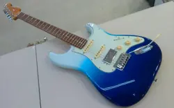 FENDER PLAYER PLUS HSS STRATOCASTER ELECTRIC GUITAR - MEXICO - NEW LISTING