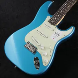 FENDER MIJ TRADITIONAL 60S STRATOCASTER ROSEWOOD LAKE PLACID BLUE S/N JD24032354