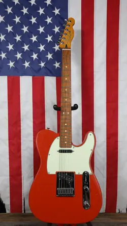 FENDER PLAYER PLUS TELECASTER WITH PAU FERRO FRETBOARD - FIESTA RED