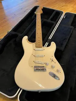 2003 FENDER MIM STRATOCASTER SPECIAL EDITION GUITAR W/ HSC