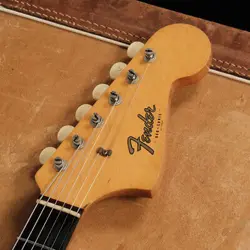 FENDER 1964 DUO SONIC 2WHITE A-NECK