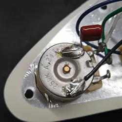 2024 FENDER PLAYER II STRATOCASTER LOADED PICKGUARD ALNICO 5 PICKUP STRAT GUITAR