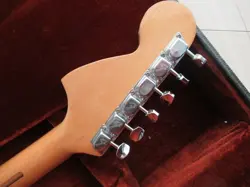 STRATOCASTER FENDER STRATOCASTER