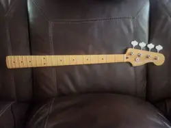 FENDER BASS NECK