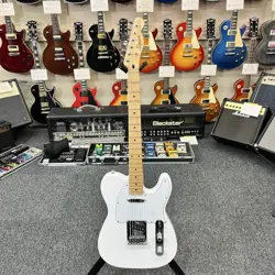 SQUIER BY FENDER TELECASTER WHITE SAFE PACKING!