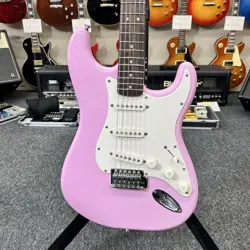 SQUIER BY FENDER STRATOCASTER PINK SAFE PACKING!