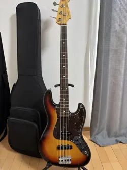 FENDER MADE IN JAPAN HYBRID '60S JAZZBASS SAFE PACKING!