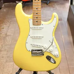 FENDER MEXICO PLAYER STRATOCASTER 2020 ELECTRIC GUITAR YELLOW USED FROM JPN W/SC