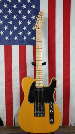 FENDER PLAYER TELECASTER WITH MAPLE FRETBOARD - BUTTERSCOTCH BLONDE