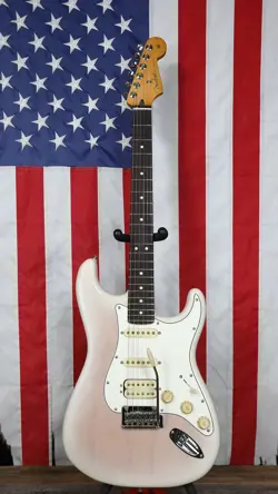 FENDER PLAYER II STRATOCASTER HSS - WHITE BLONDE