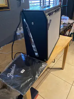 FENDER 68 CUSTOM 120V TWIN REVERB AMPLIFIER