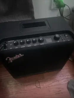 FENDER MUSTANG LT25 ELECTRIC GUITAR AMPLIFIER 25W BLACK