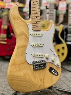 FENDER MIJ TRADITIONAL 70S STRATOCASTER ASH NATURAL MAPLE 2019 ELECTRIC GUITAR