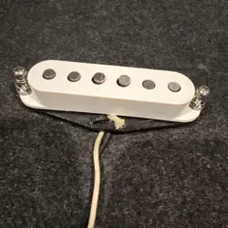 FENDER TEXAS SPECIAL BRIDGE1