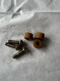 FENDER TELECASTER 60 BRIDGE PICKUP MOUNT BUSH SCREW ESQUIRE