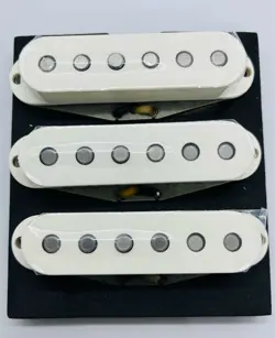 FENDER CUSTOM SHOP TEXAS SPECIAL   WHITE PICKUP STRATO SINGLE