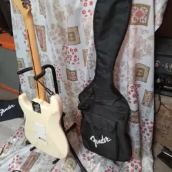 STRATOCASTER 89