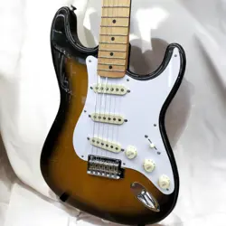 FENDER HYBRID 50S STRAT ELECTRIC GUITAR - ALDER BODY, VINTAGE US PICKUPS, MAPLE