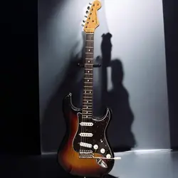 FENDER CLASSIC SERIES '60S STRATOCASTER - MEXICO - USED, GREAT CONDITION