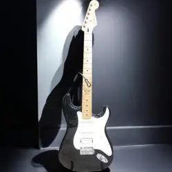 FENDER PLAYER STRATOCASTER HSS MN BLACK ELECTRIC GUITAR - USED, MINOR MARKS