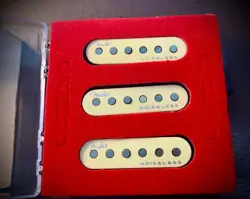 NOISELESS STRATOCASTER PICKUP