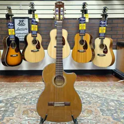 FENDER CN-140 SCE