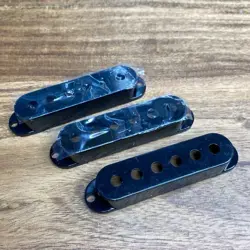 STRATOCASTER SQUIER NEW