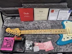 ELECTRIC GUITAR MIAMI