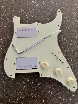 HH PICKGUARD HAND