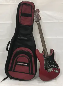 SQUIRE BY FENDER STRATOCASTER STANDARD SERIES ELECTRIC GUITAR WITH CASE