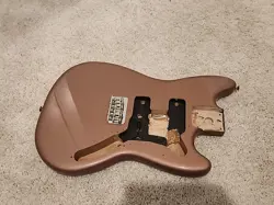 FENDER PLAYER MUSTANG BODY ALDER OFFSET BURGUNDY MIST