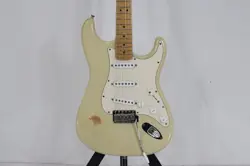 FENDER HIGHWAY 1 STRATOCASTER 2003 ELECTRIC GUITAR
